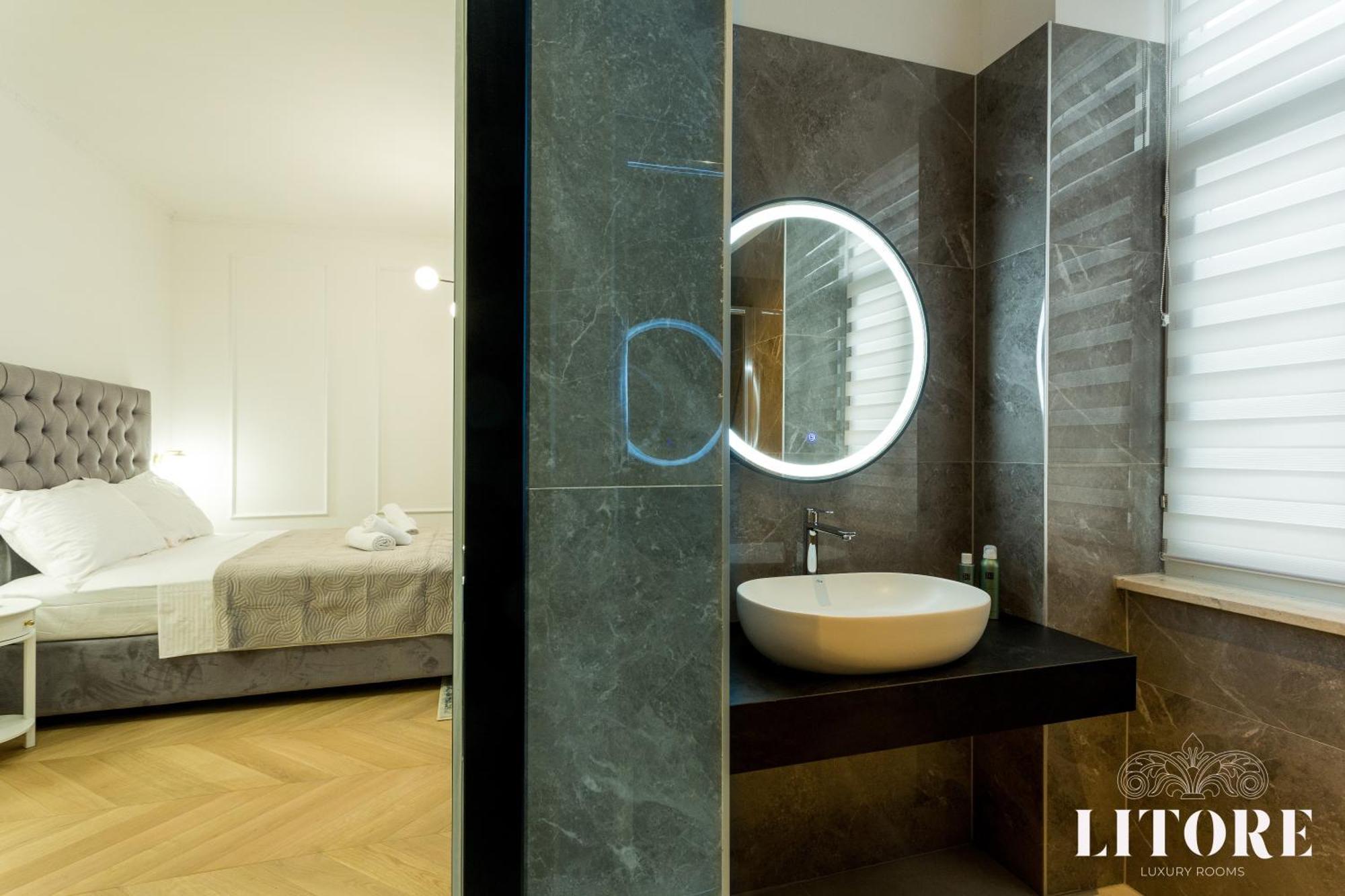 Litore Luxury Rooms Maestral スプリト エクステリア 写真