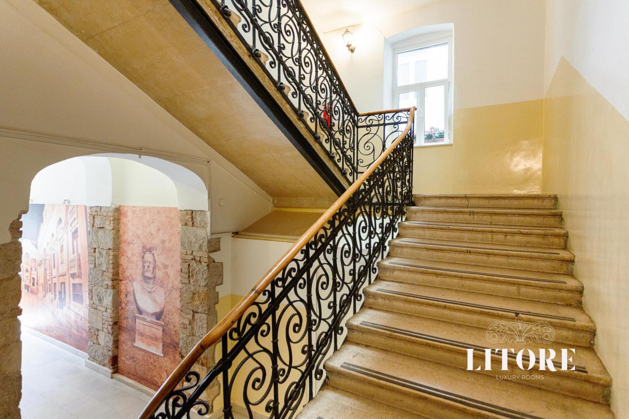 Litore Luxury Rooms Maestral スプリト エクステリア 写真